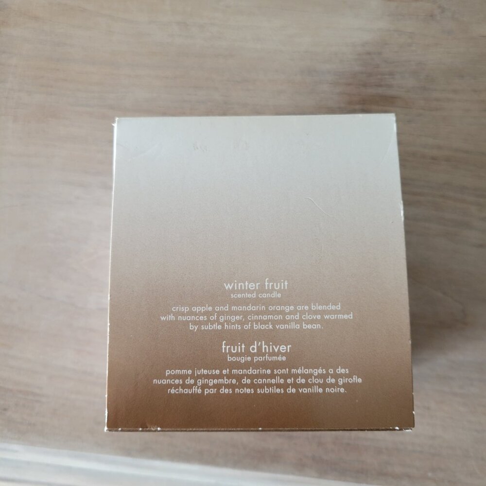 Calvin Klein Winter Fruit Scented Candle | Apple Mandarin Vanilla Luxe Decor - Picture 6 of 11